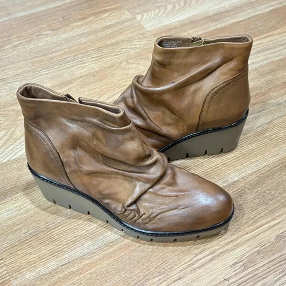 NIFT TEE by Diba True Leather Platforms New - Picture 5 of 10